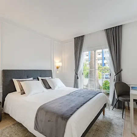 Apartman Luxury In With 3 Pools One Is Heated 1 Bedroom And 2 Beds *